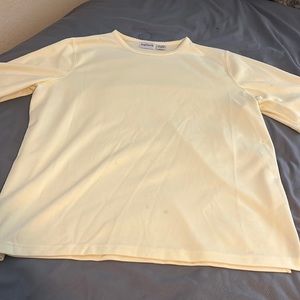 womens short sleeve shirt